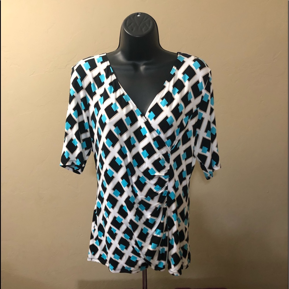 Dana Bauchman ladies top